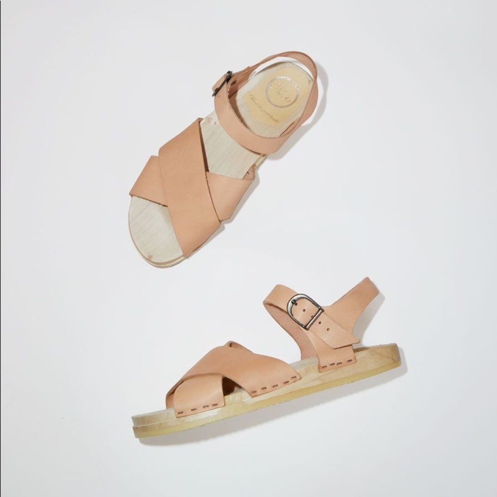 No. 6 Sandal 38